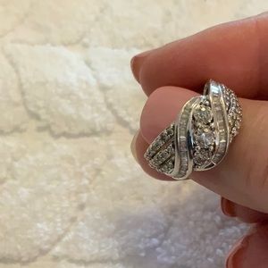 COPY - Diamond & Silver ring